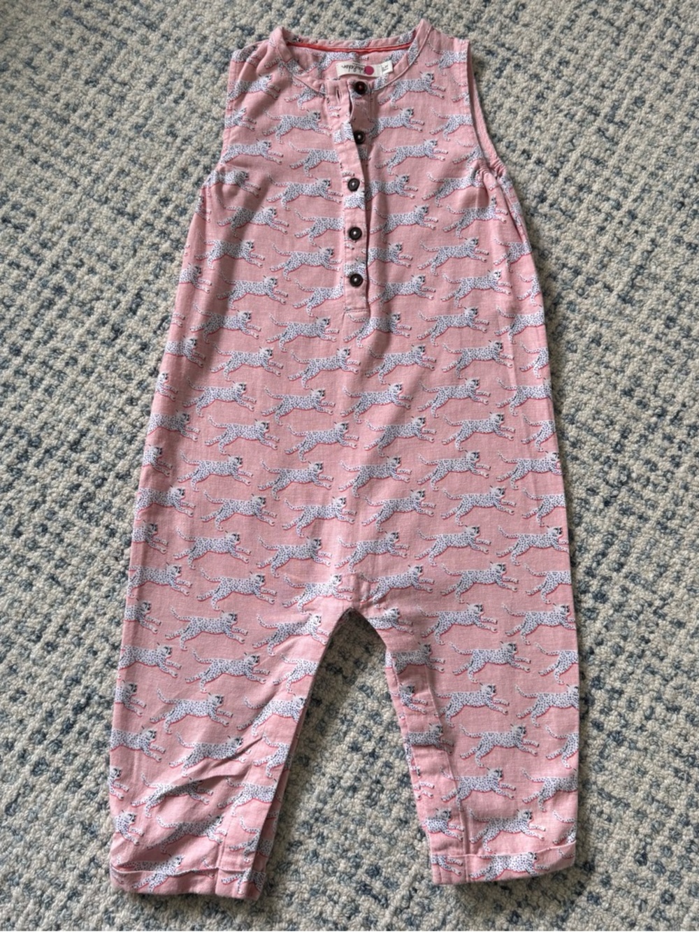 Baby Boden Cheetah Linen Jumpsuit - size 2/3